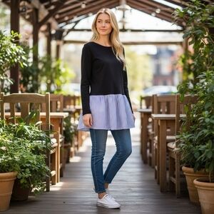 Nicole Miller Navy Blue Ruffle Stripe Cotton Crewneck Sweatshirt XSmall NWT